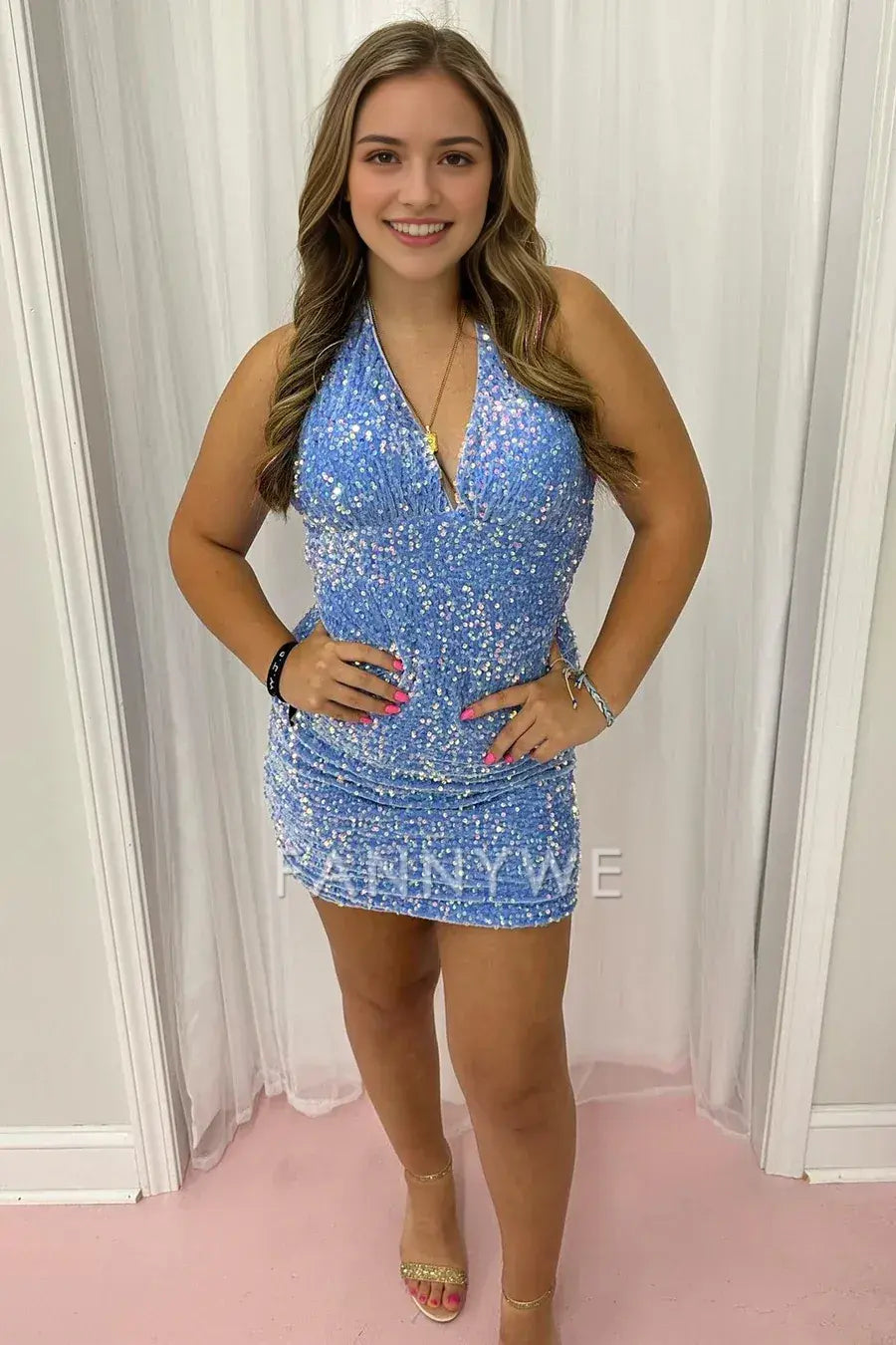 FannyWe Einfaches, Immergrün-Pailletten-Neckholder-Kleid mit Bindeband am Rücken, kurzes Homecoming-Kleid, Abendgarderobe